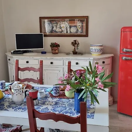 Rer Vista Mare Holiday home *