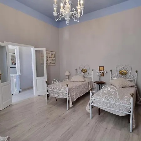 Rer Vista Mare Holiday home *