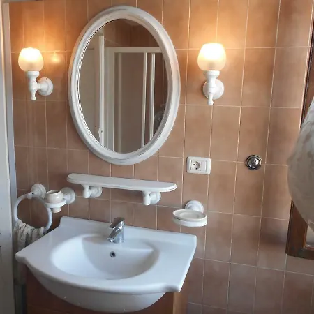 Rer Vista Mare Holiday home *
